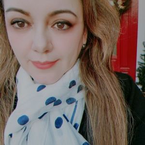 Meet your Posher, Maria